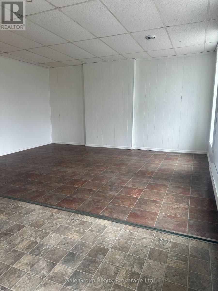 Unit 6 - 457 Dundas Street, Woodstock (Woodstock - North), ON