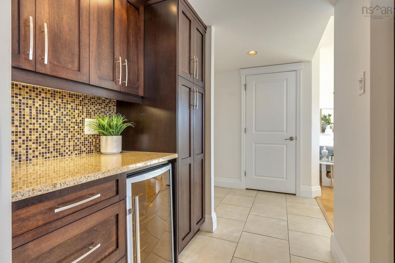 710 45 Vimy Avenue, Halifax, NS