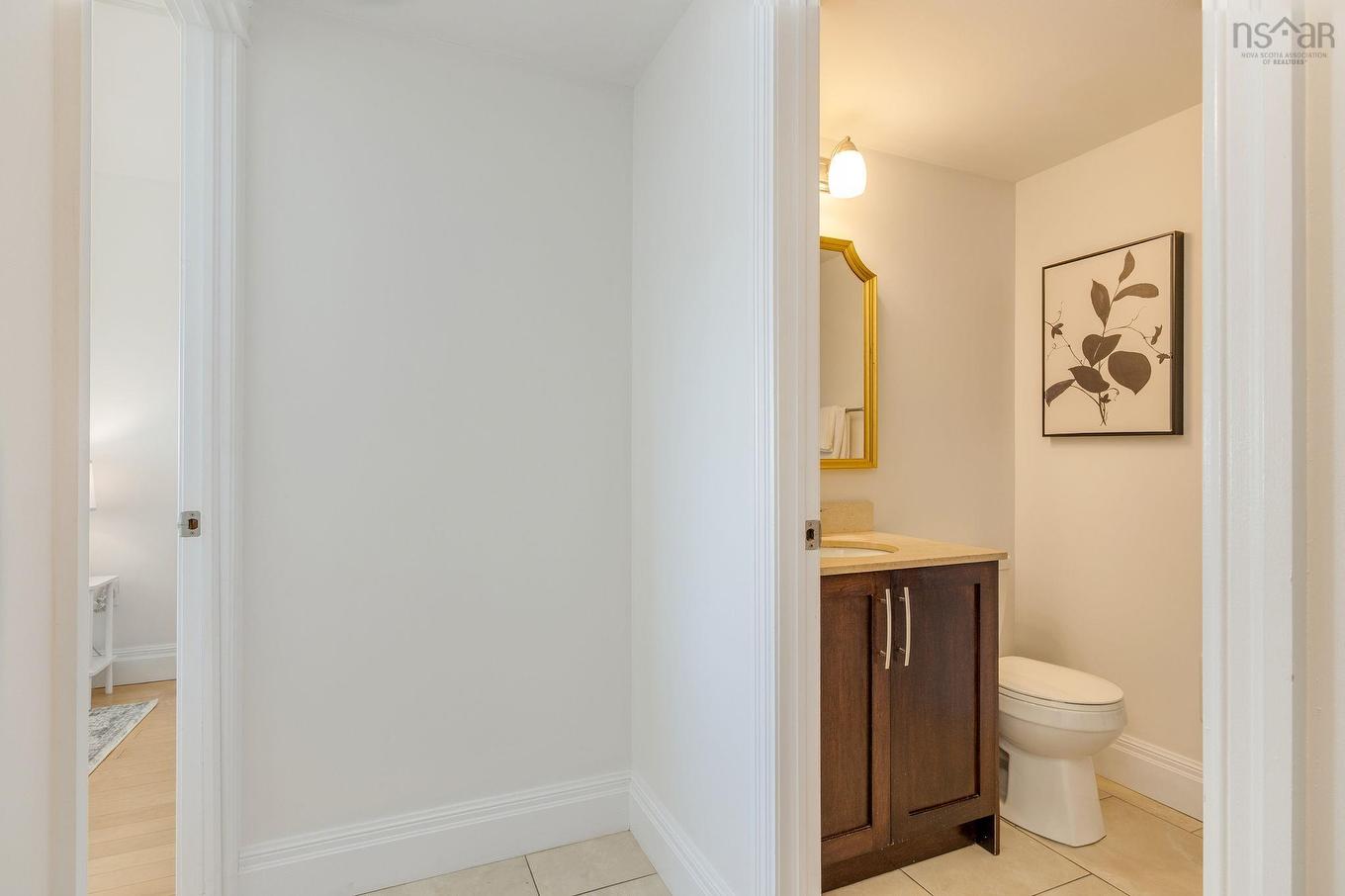 710 45 Vimy Avenue, Halifax, NS