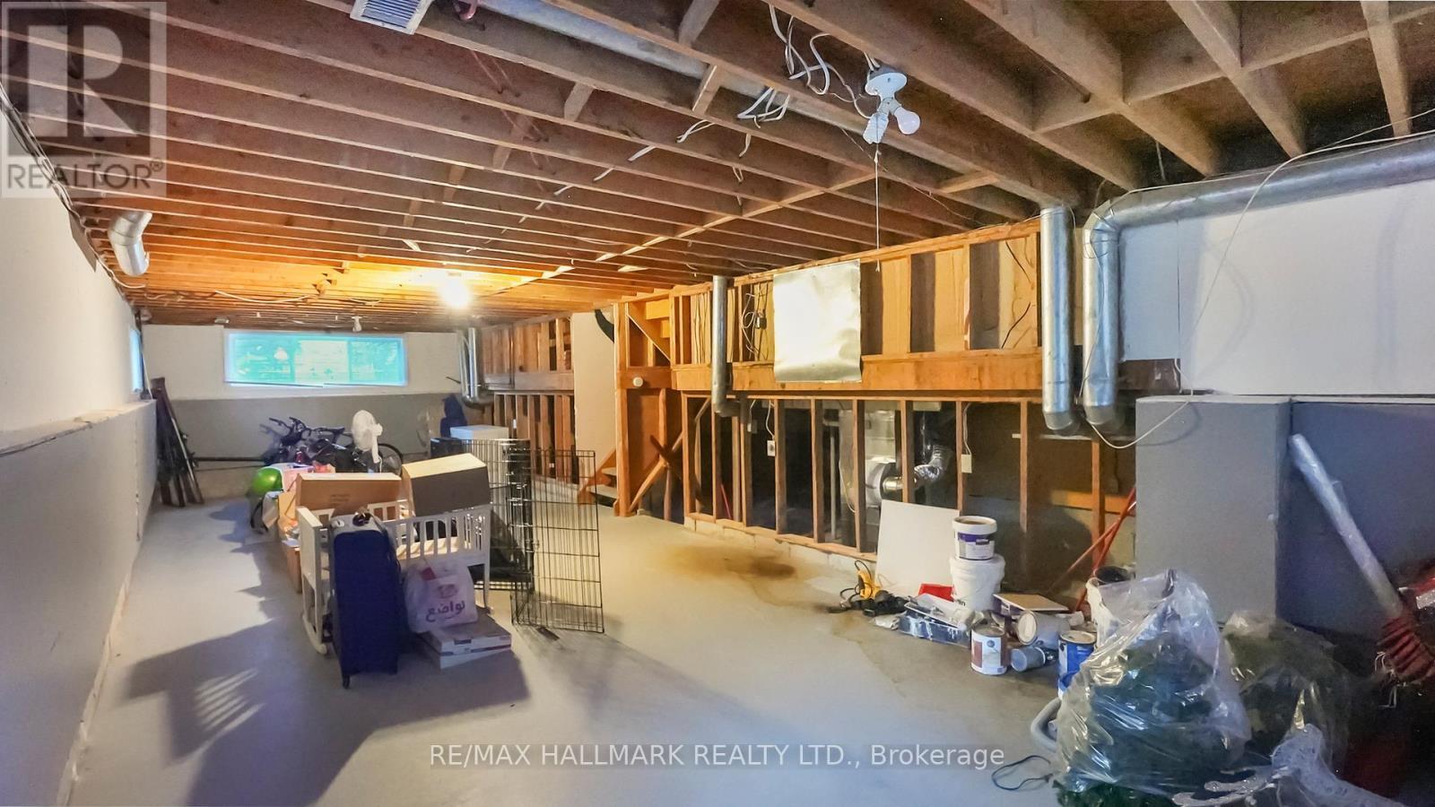 22 Avondale Crescent, Aurora, ON - Indoor Photo Showing Basement