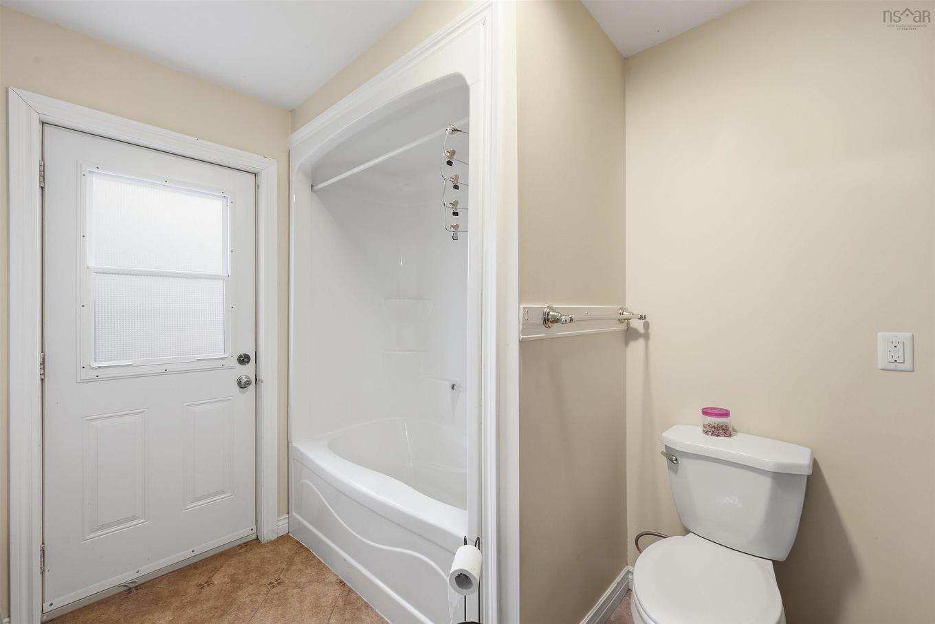 215 Cloverdale Drive, Martock, NS