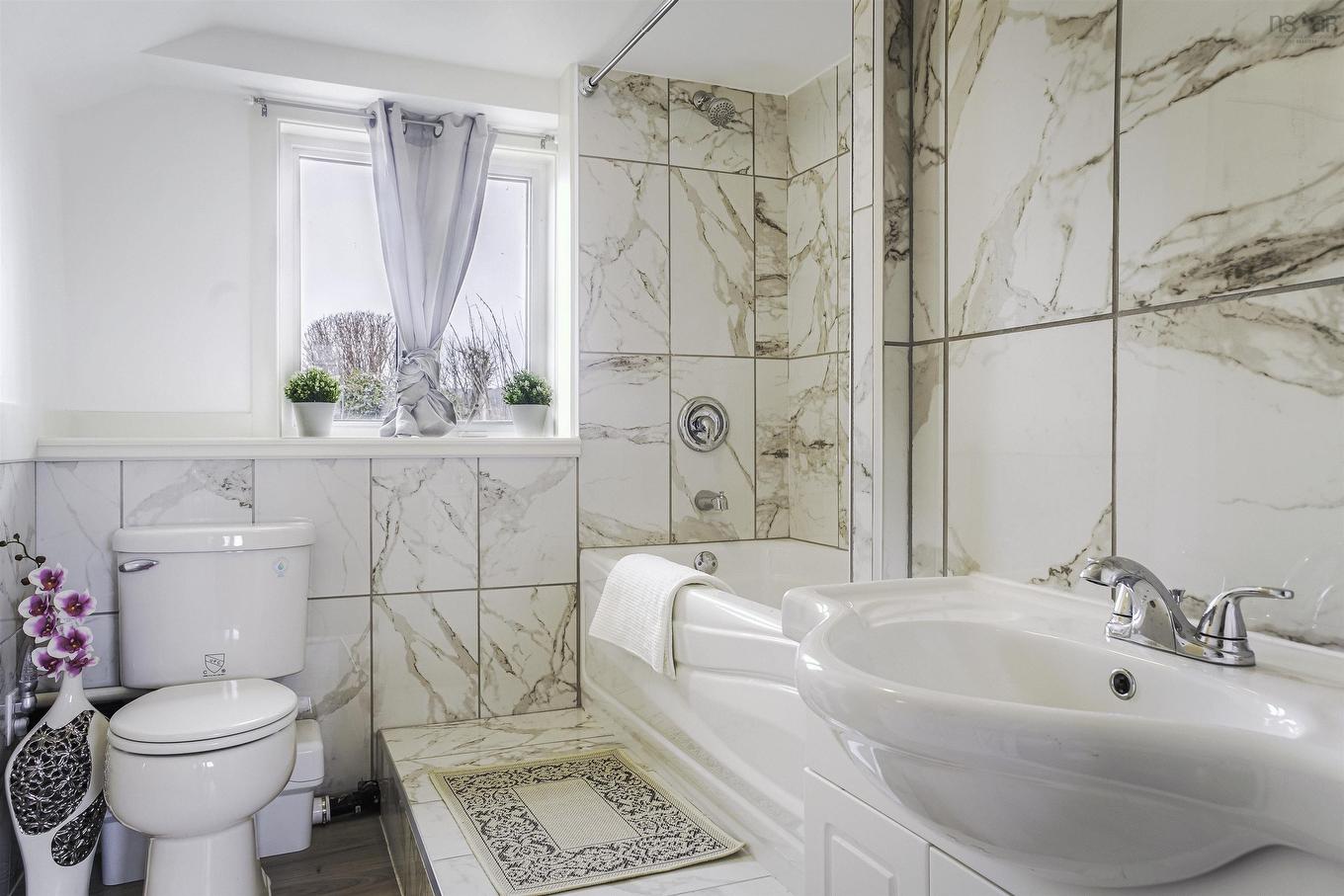 215 Cloverdale Drive, Martock, NS