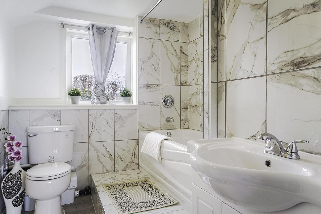 215 Cloverdale Drive, Martock, NS