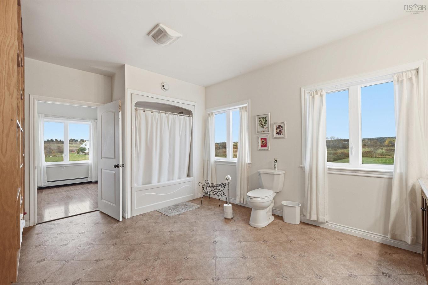 215 Cloverdale Drive, Martock, NS