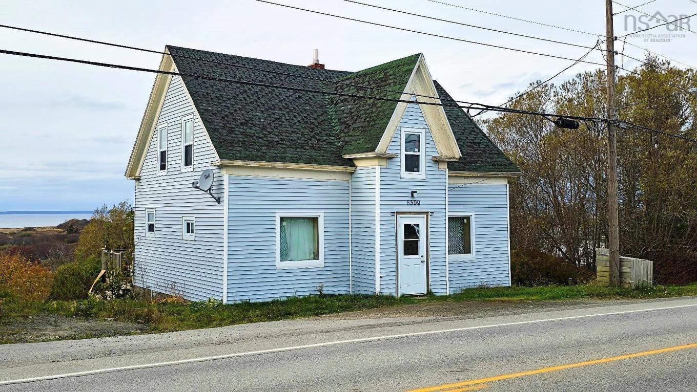 8599 Highway 1, Meteghan Centre, NS