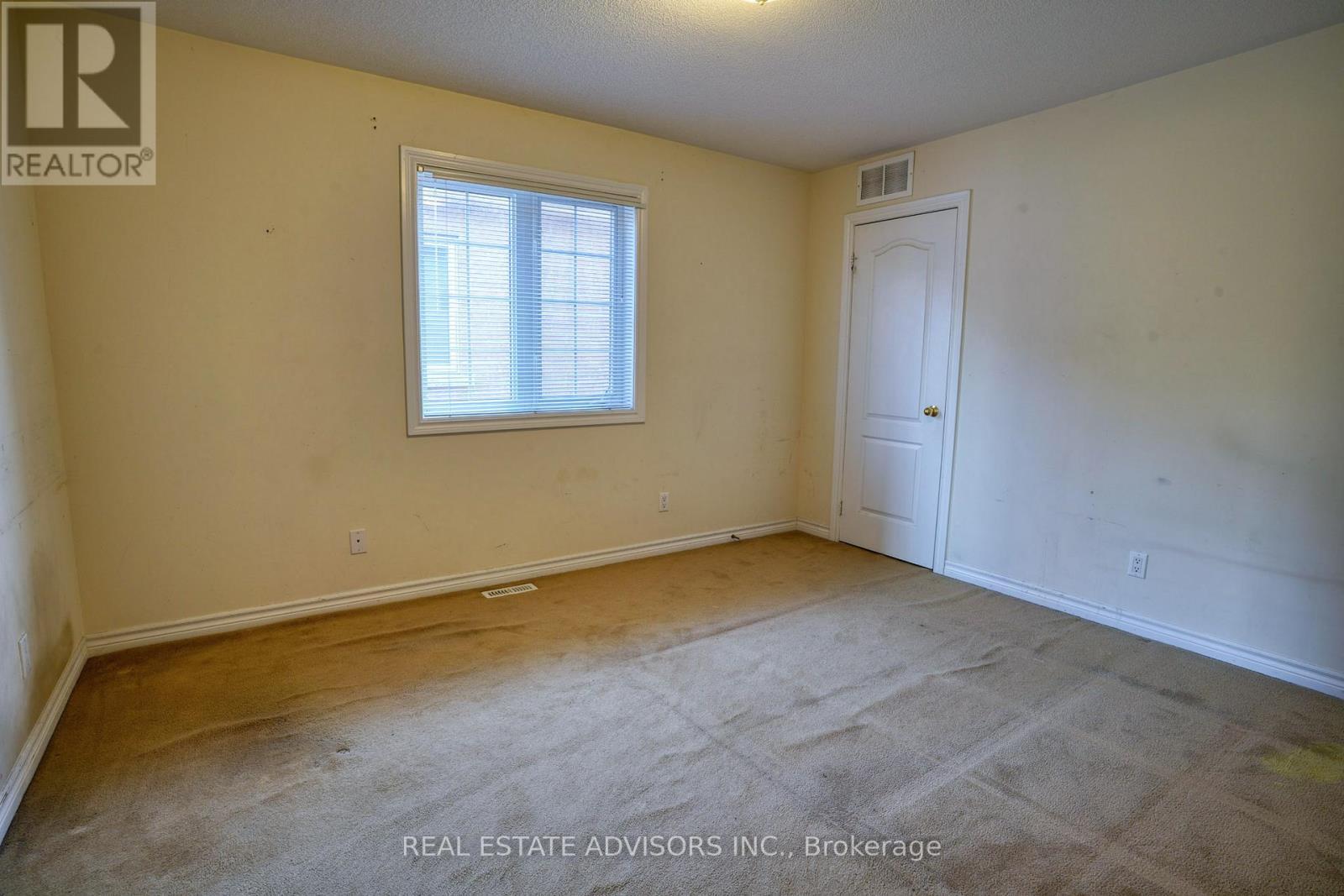 3208 Countess Crescent, Mississauga, ON - Indoor Photo Showing Other Room