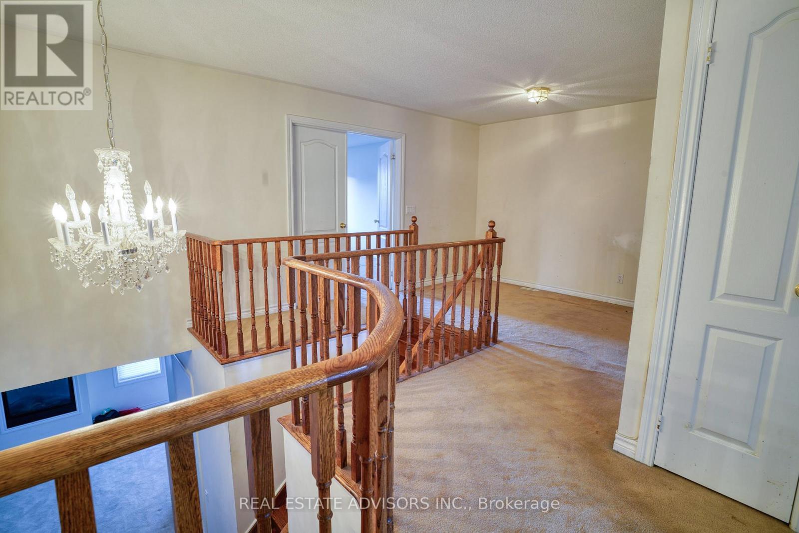 3208 Countess Crescent, Mississauga, ON - Indoor Photo Showing Other Room