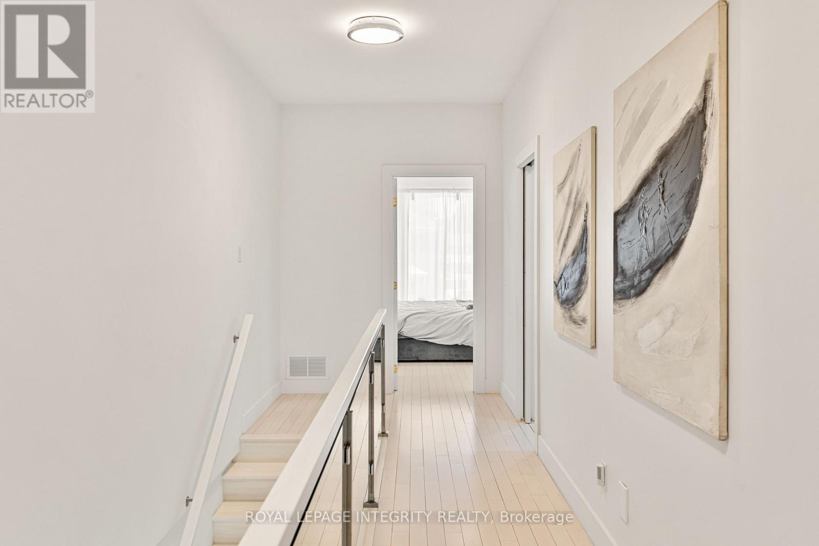 266 Currell Avenue, Ottawa, ON - Indoor Photo Showing Other Room