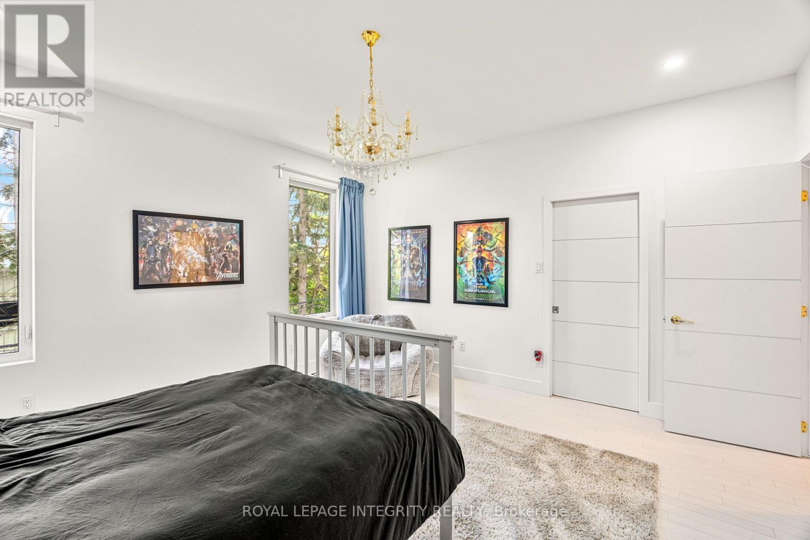 266 Currell Avenue, Ottawa, ON - Indoor Photo Showing Bedroom