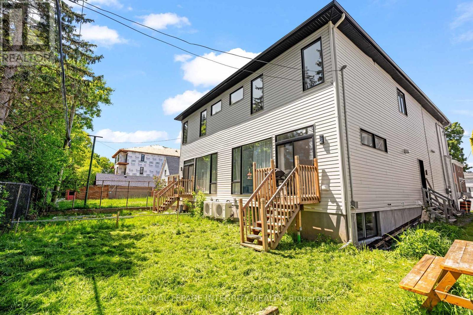 266 Currell Avenue, Ottawa, ON - Outdoor With Deck Patio Veranda