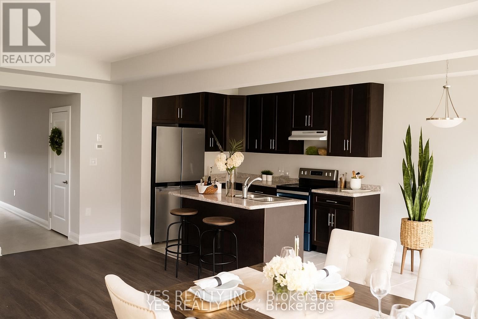 36 Bur Oak Drive, Thorold, ON - Indoor Photo Showing Other Room