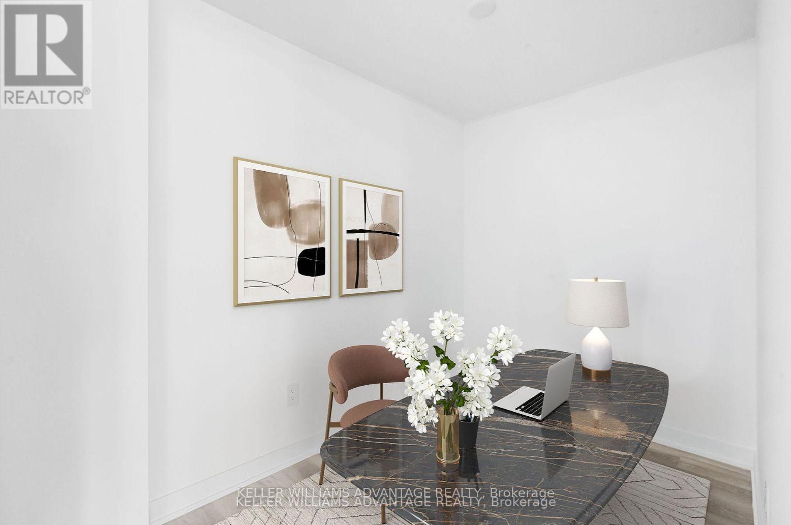 307 - 220 Missinnihe Way, Mississauga, ON - Indoor