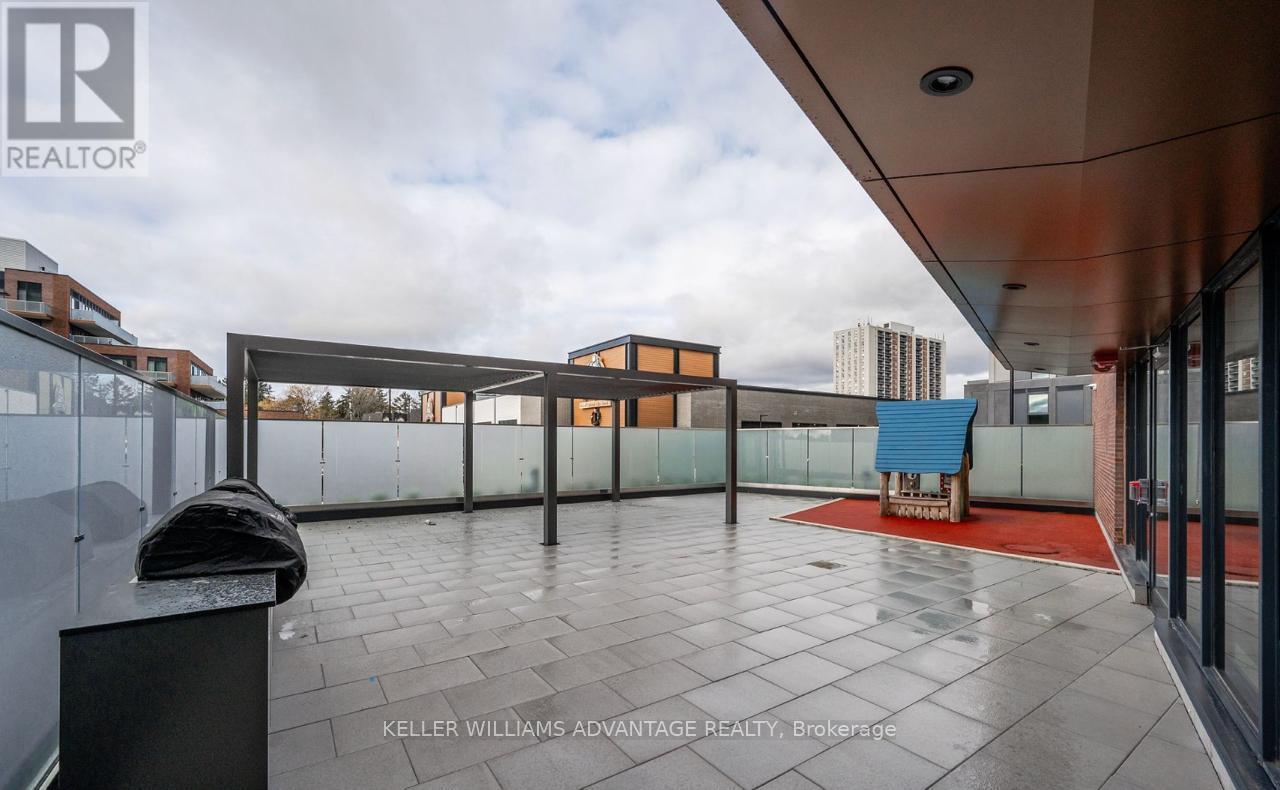 307 - 220 Missinnihe Way, Mississauga, ON - Outdoor With Exterior