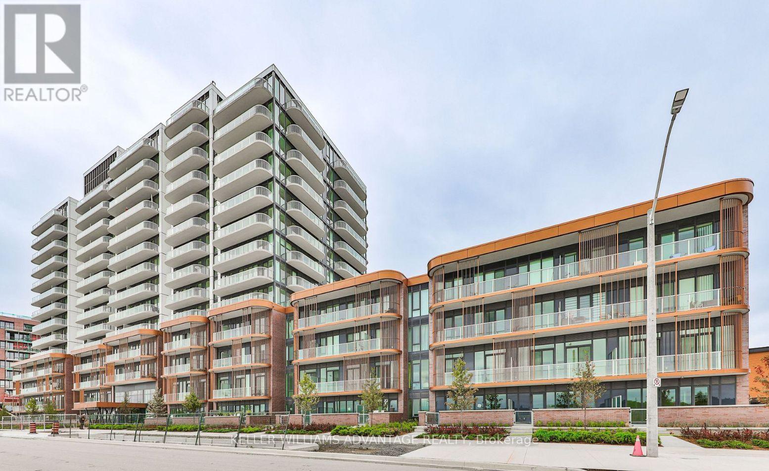 307 - 220 Missinnihe Way, Mississauga, ON - Outdoor With Facade