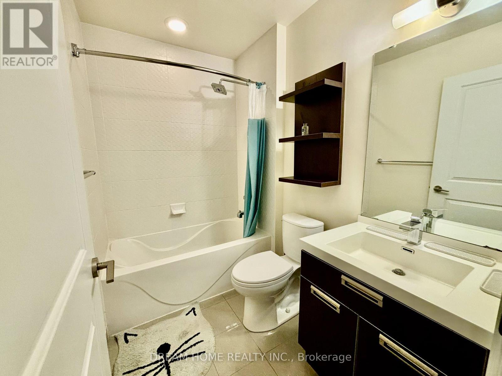 2802 - 28 Ted Rogers Way, Toronto, ON - Indoor Photo Showing Bathroom