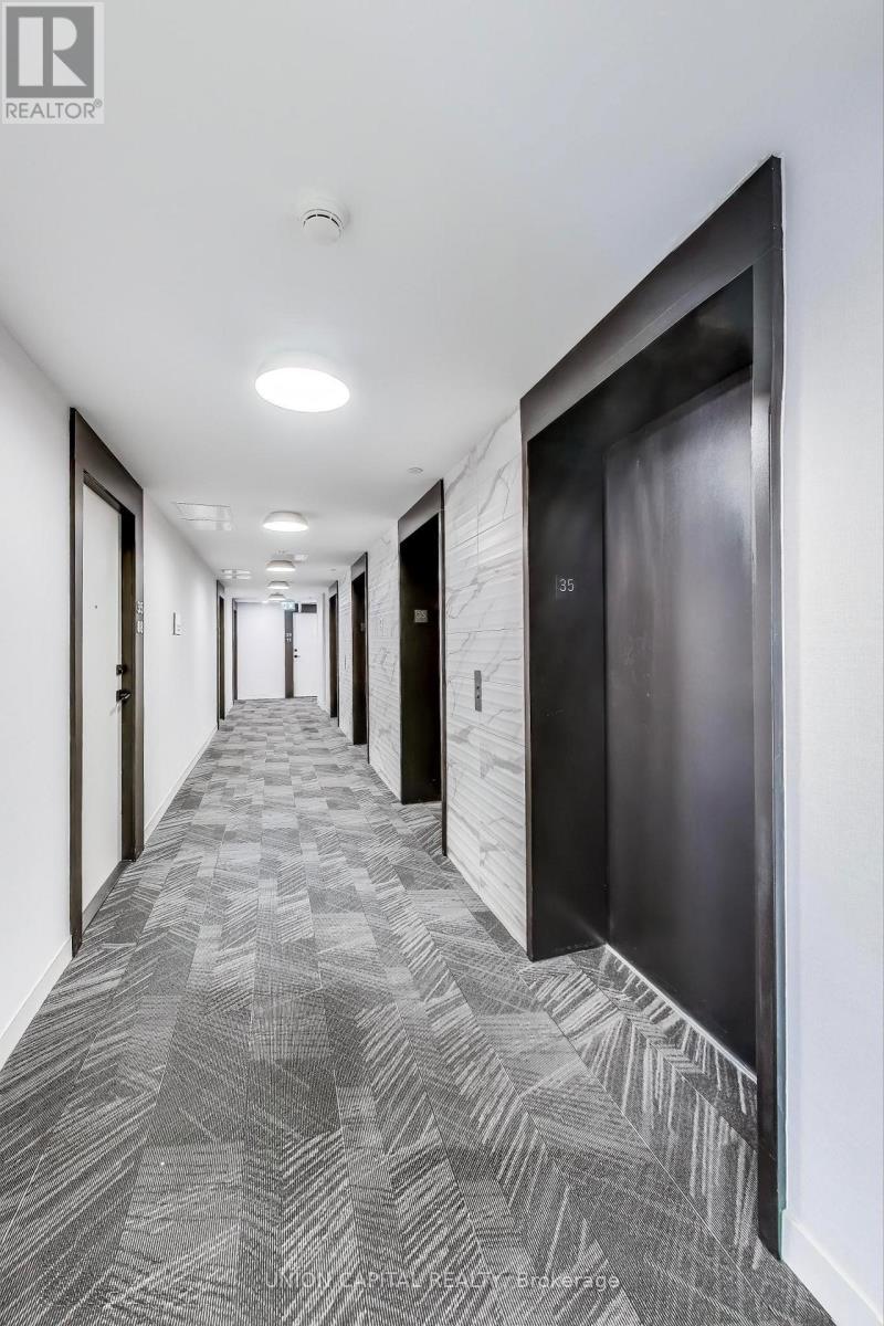 3507 - 319 Jarvis Street, Toronto, ON - Indoor Photo Showing Bedroom