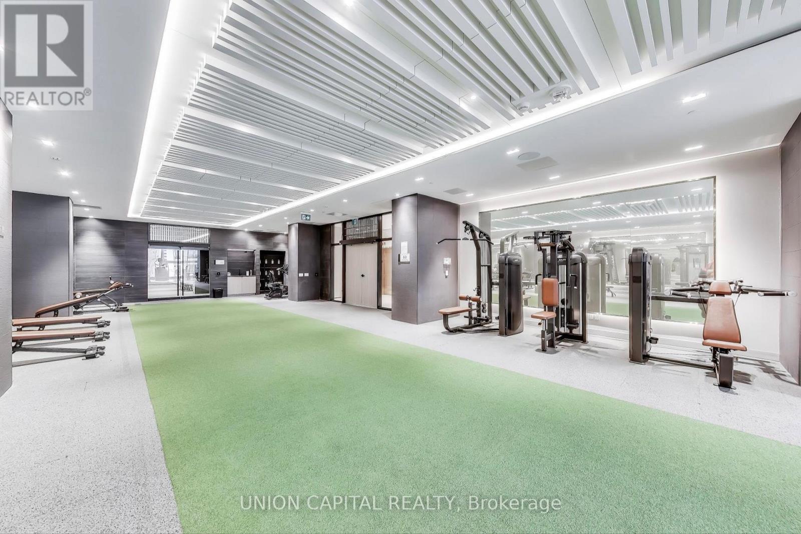 3507 - 319 Jarvis Street, Toronto, ON - Indoor Photo Showing Other Room