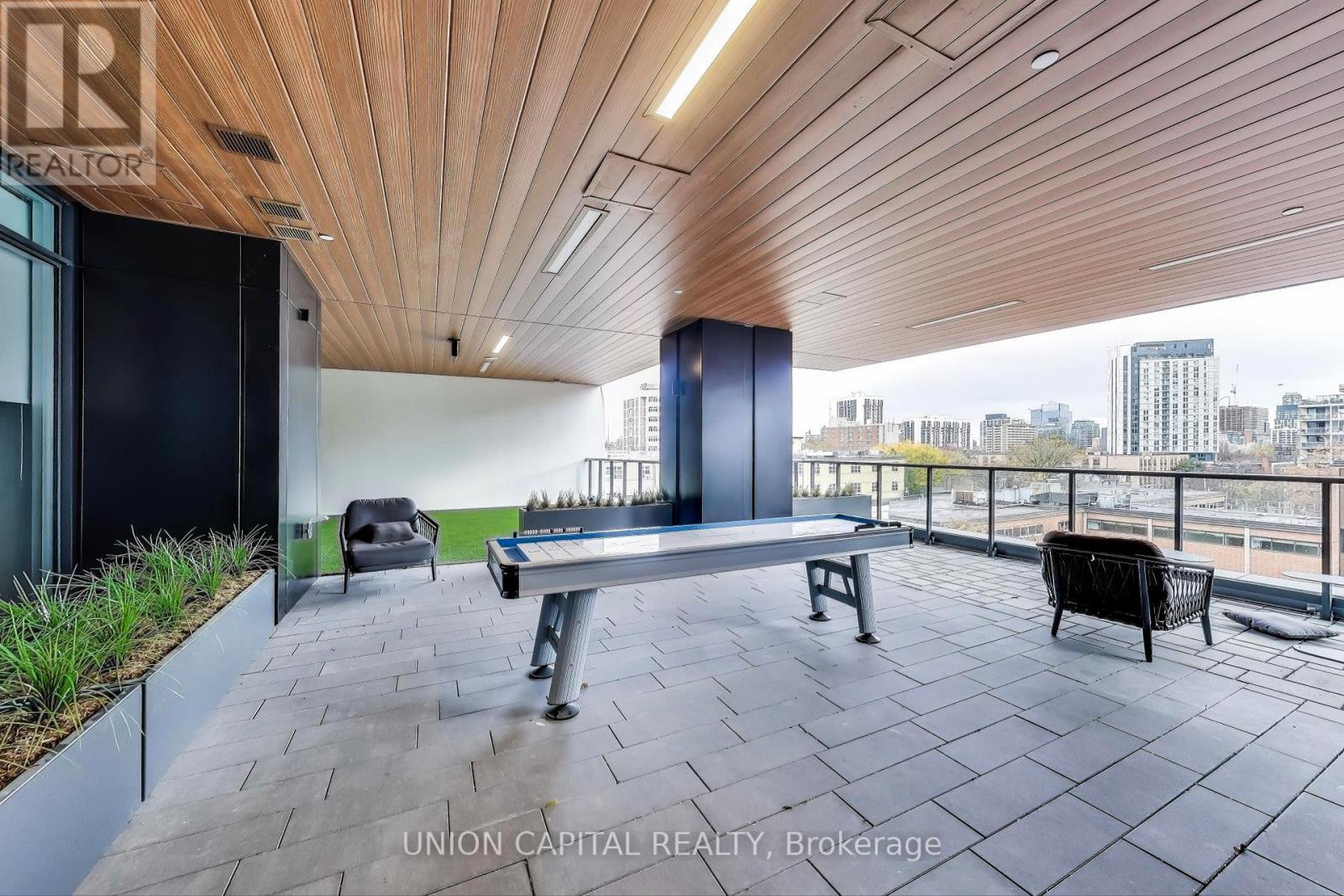 3507 - 319 Jarvis Street, Toronto, ON - Outdoor With Exterior