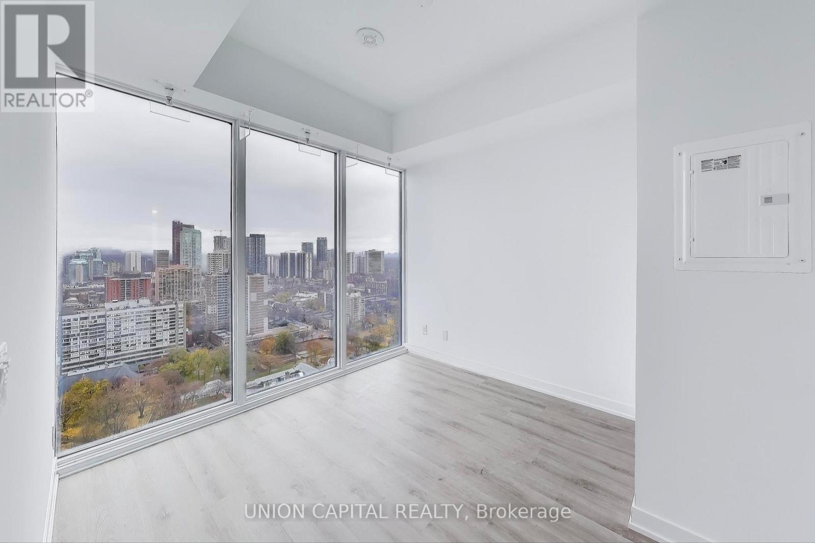 3507 - 319 Jarvis Street, Toronto, ON - Indoor Photo Showing Other Room