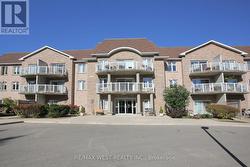 223 - 32 CHURCH STREET King, ON L0G 1T0