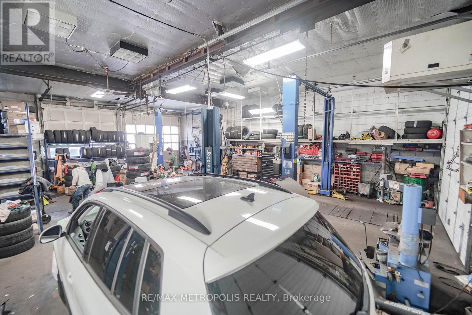 2789 & 2793 Danforth Avenue, Toronto, ON