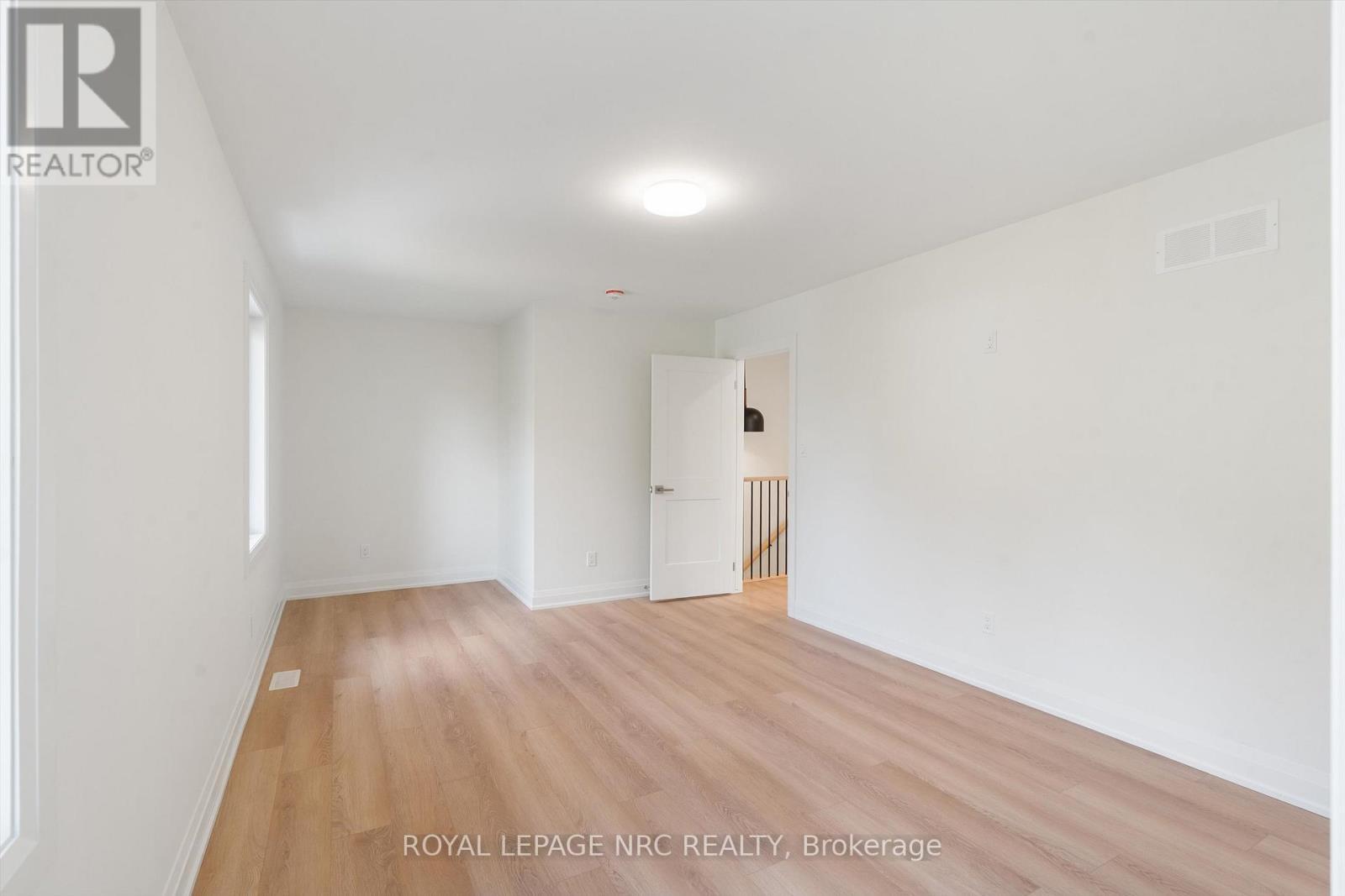 7619 Mulhern Road, Niagara Falls (Ascot), ON - Indoor Photo Showing Other Room