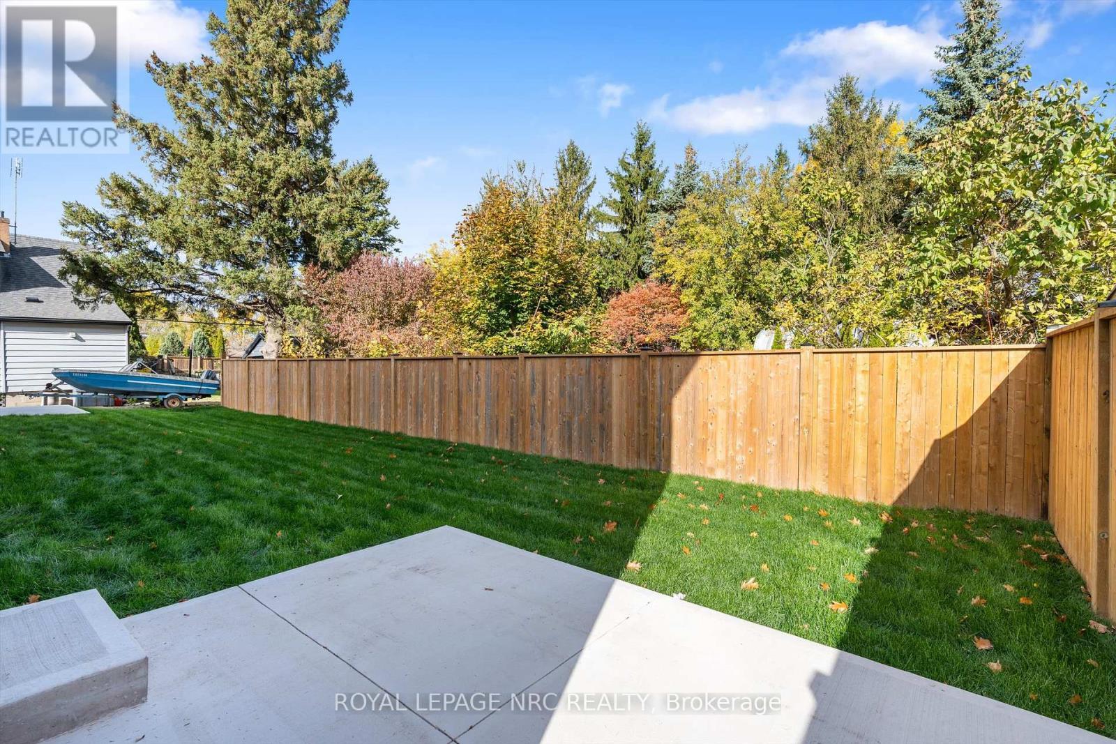 7619 Mulhern Road, Niagara Falls (Ascot), ON - Outdoor With Backyard