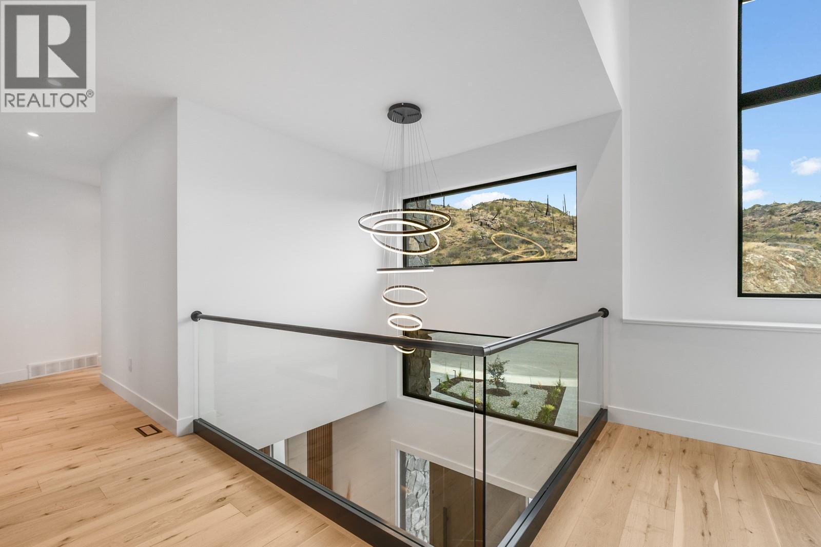 1122 Pearcy Court, Kelowna, BC - Indoor Photo Showing Other Room