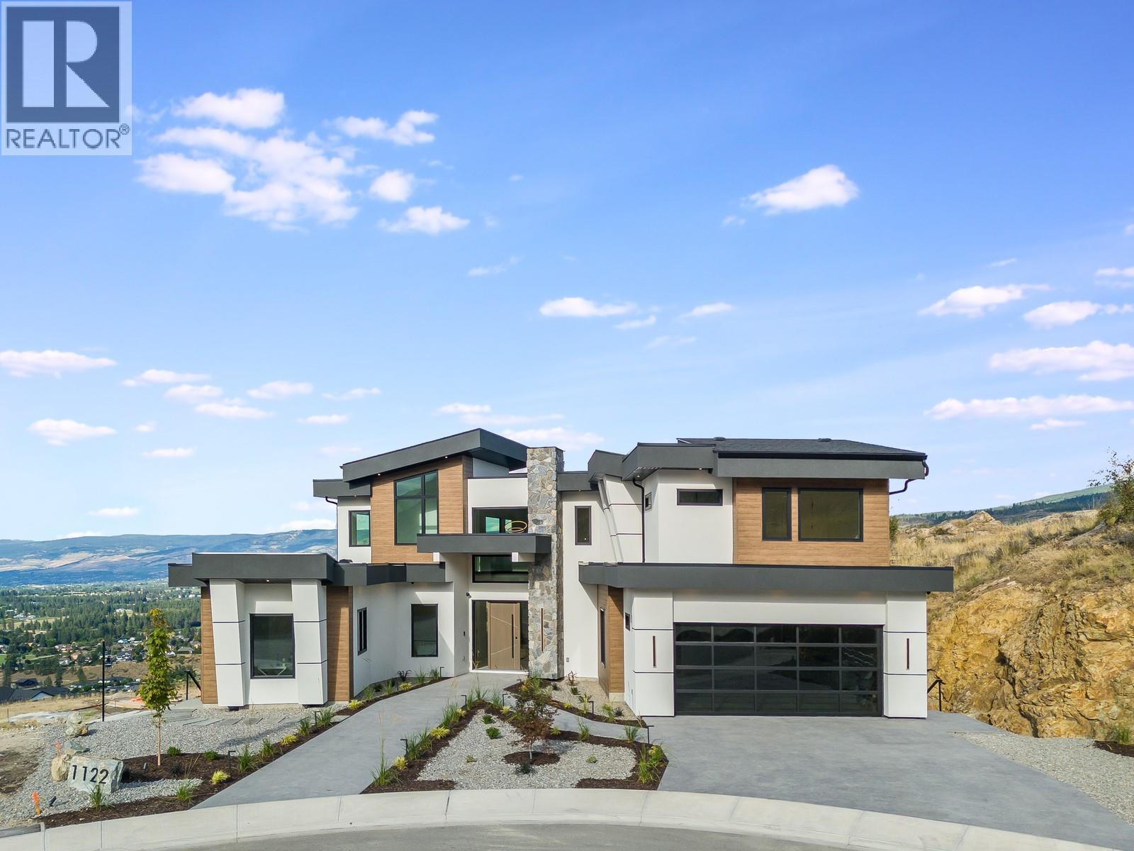 1122 Pearcy Court, Kelowna, BC - Outdoor