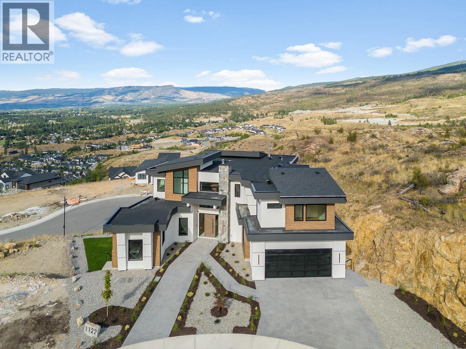 1122 Pearcy Court, Kelowna, BC - Outdoor