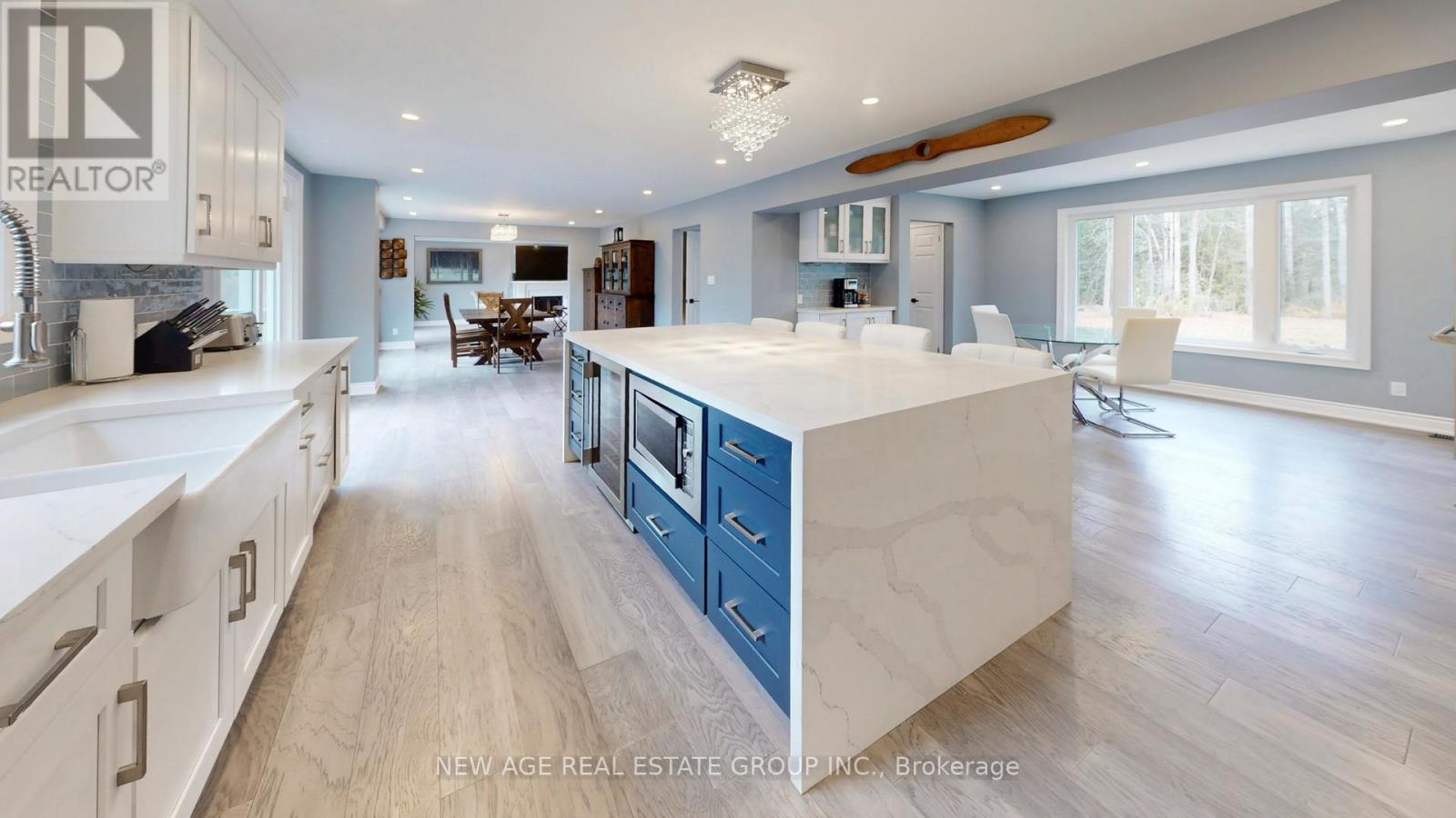 9045 Sideroad 17, Erin, ON - Indoor Photo Showing Kitchen