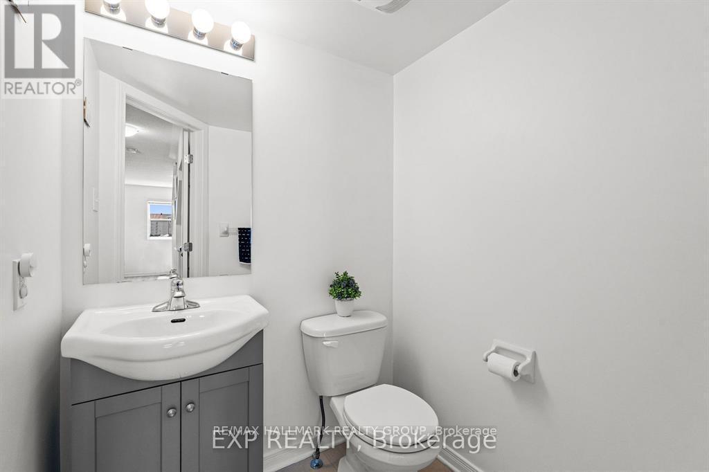 517 Simran Private, Ottawa, ON - Indoor Photo Showing Bathroom