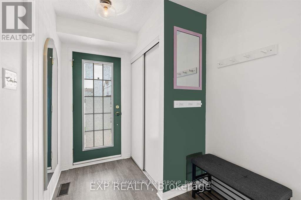 517 Simran Private, Ottawa, ON - Indoor Photo Showing Other Room