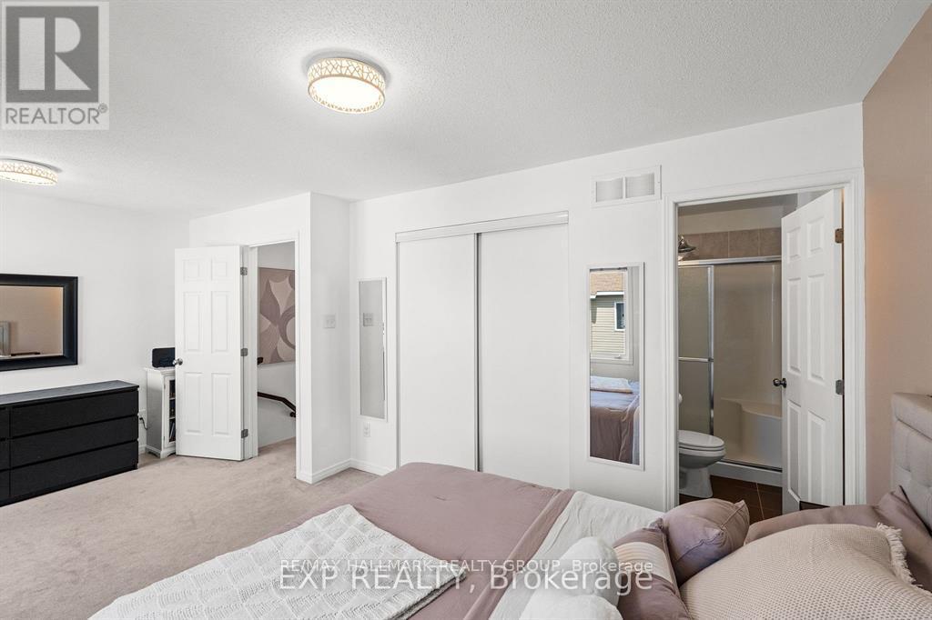 517 Simran Private, Ottawa, ON - Indoor Photo Showing Bedroom