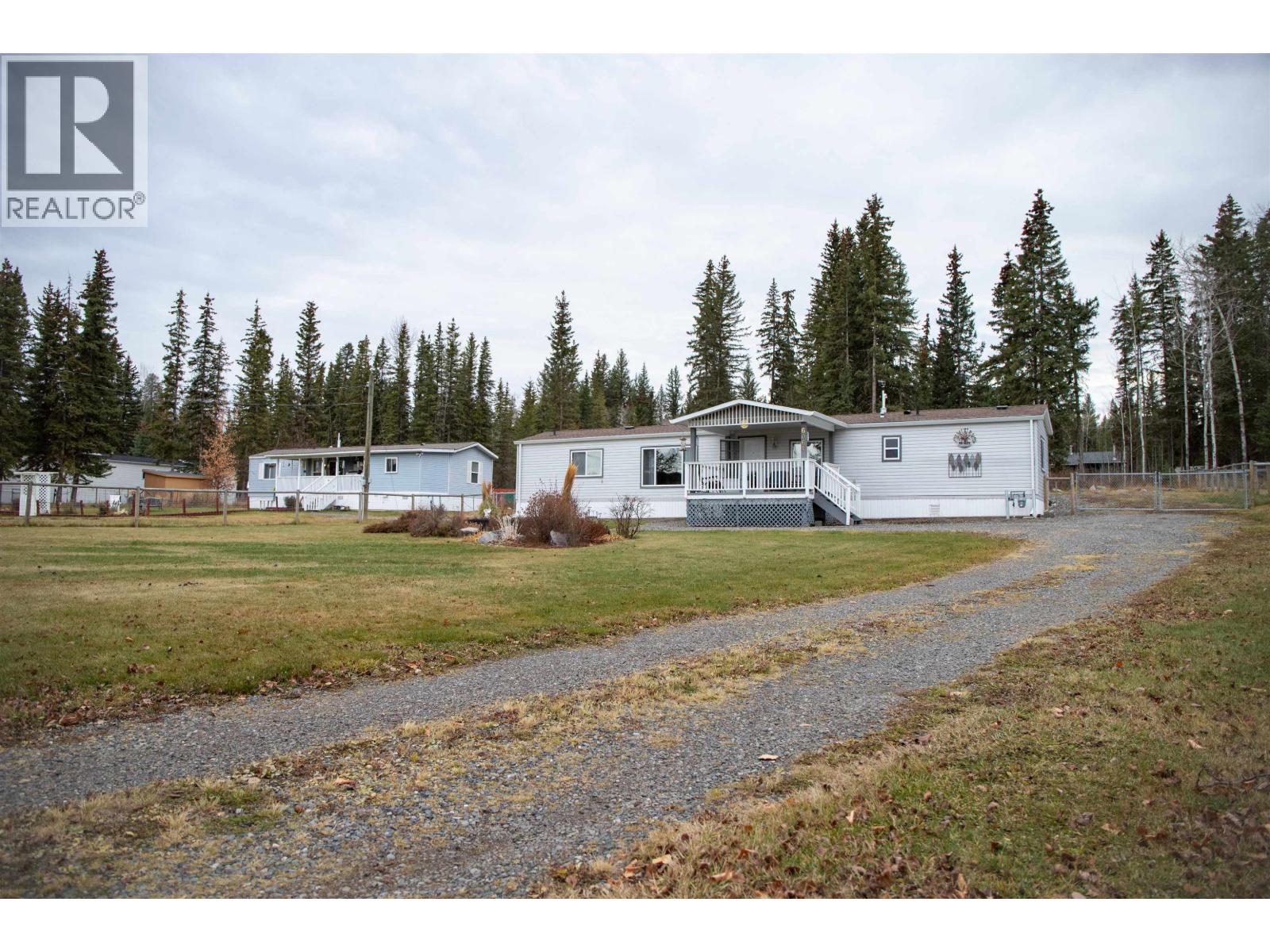 6064 Norman Road, 100 Mile House, BC - Outdoor With Deck Patio Veranda
