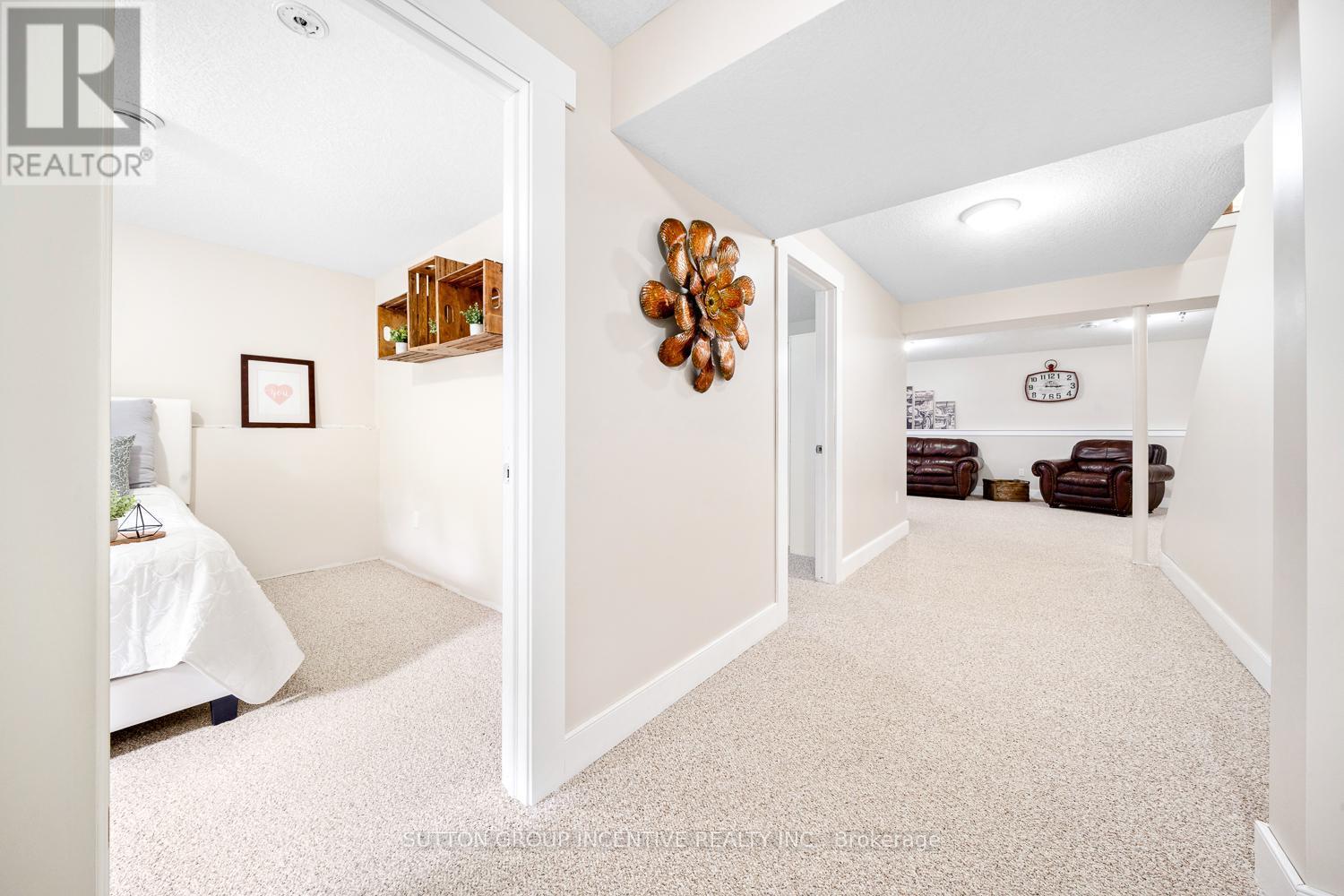 7070 93 Highway, Tiny, ON - Indoor Photo Showing Other Room