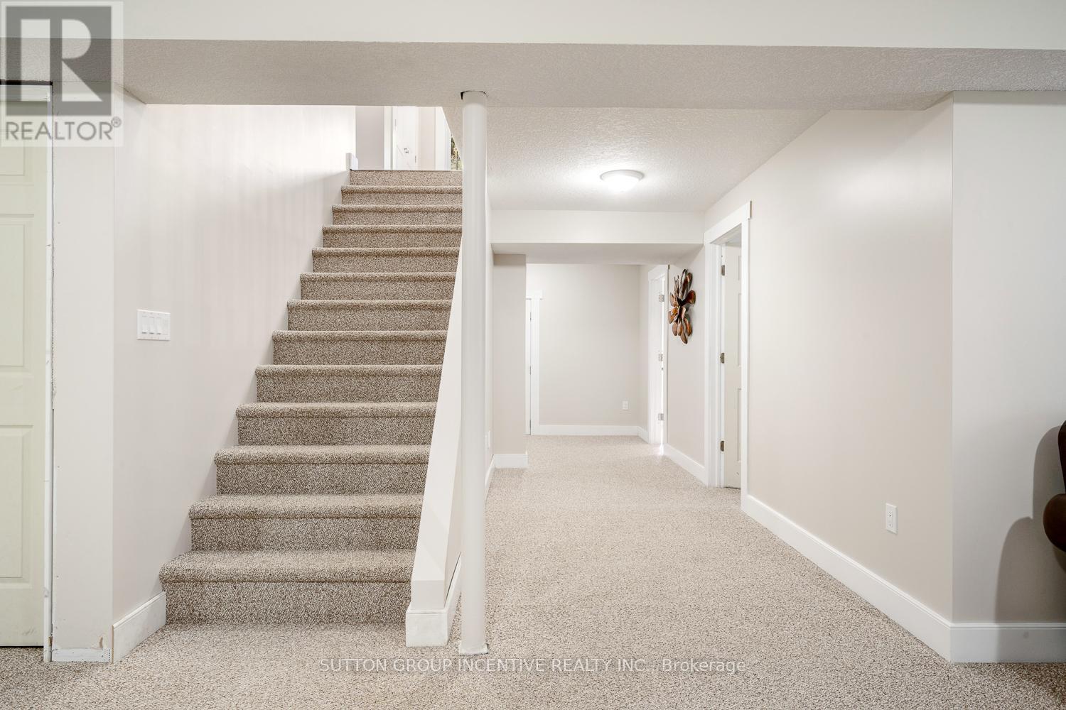 7070 93 Highway, Tiny, ON - Indoor Photo Showing Other Room