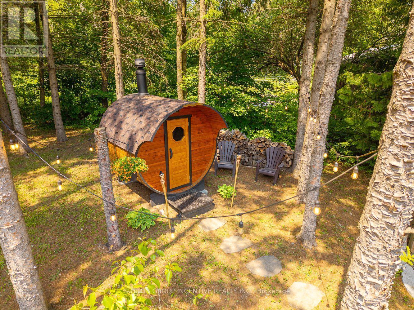 7070 93 Highway, Tiny, ON - Outdoor