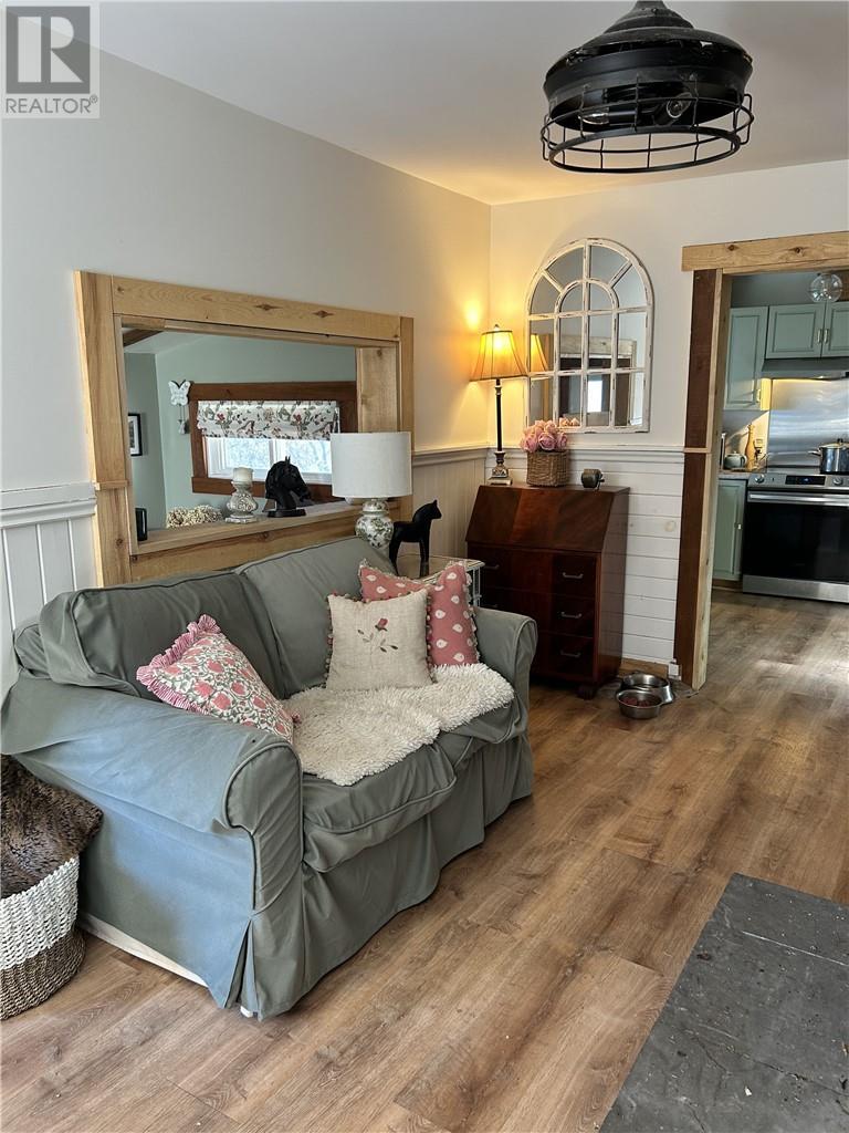 11A Myhill Road, Walford, ON - Indoor Photo Showing Bedroom