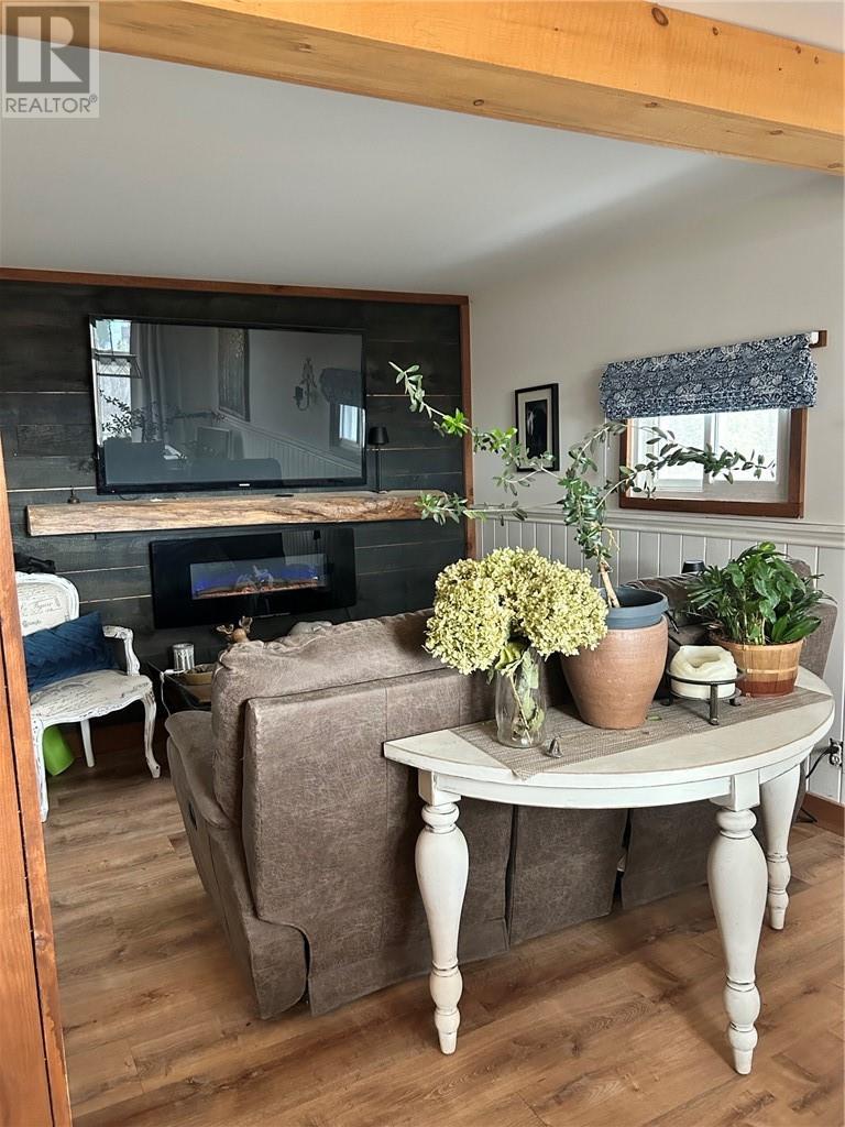 11A Myhill Road, Walford, ON - Indoor Photo Showing Other Room