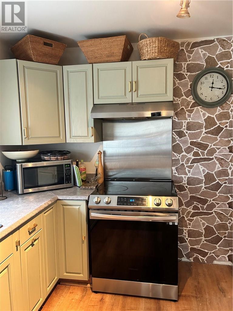 11A Myhill Road, Walford, ON - Indoor Photo Showing Kitchen