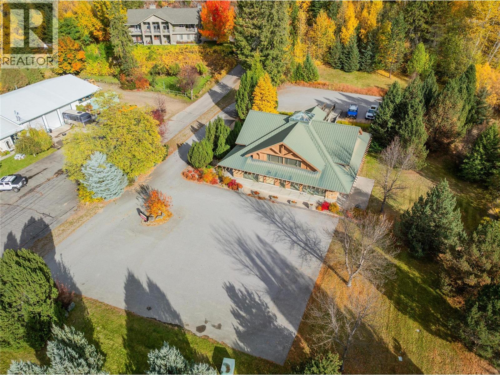 1746 Sandner Frontage Road, Christina Lake, BC