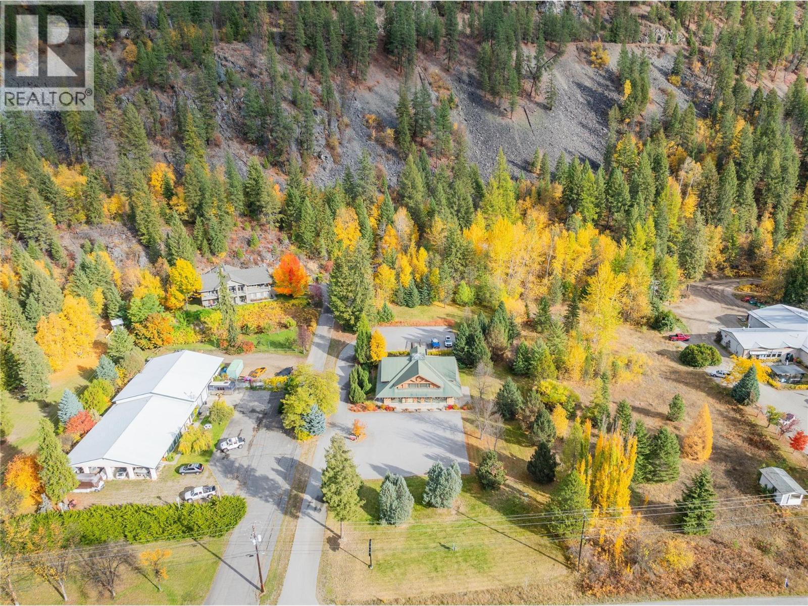 1746 Sandner Frontage Road, Christina Lake, BC