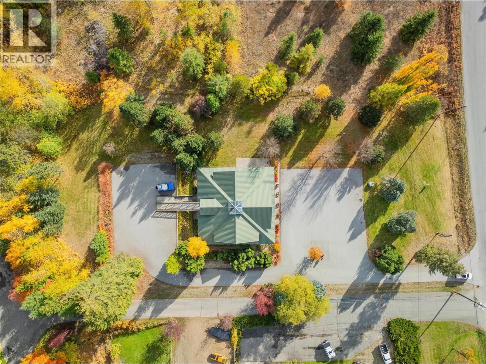 1746 Sandner Frontage Road, Christina Lake, BC