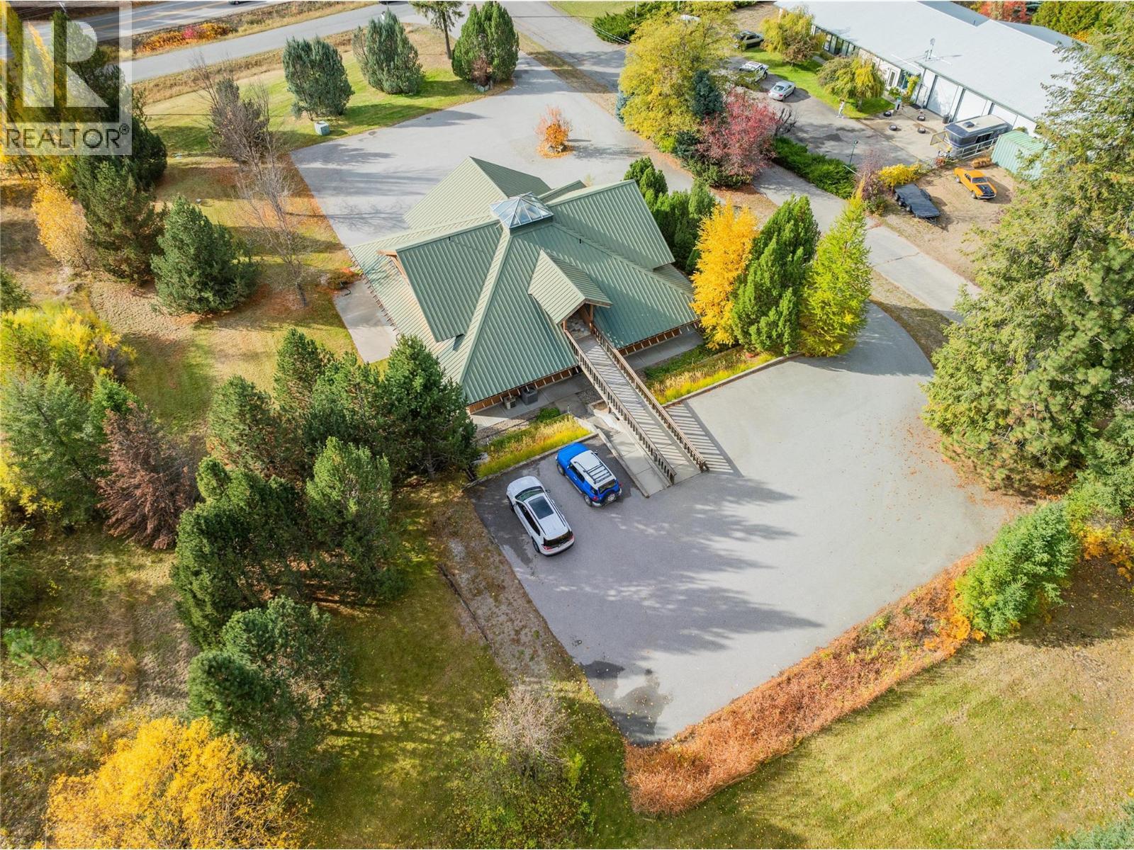 1746 Sandner Frontage Road, Christina Lake, BC