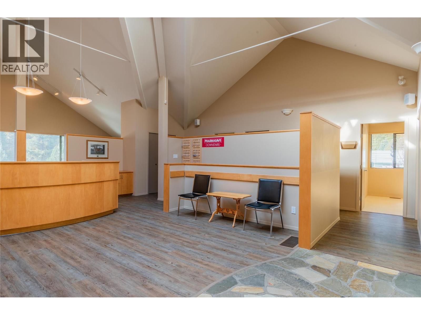 1746 Sandner Frontage Road, Christina Lake, BC