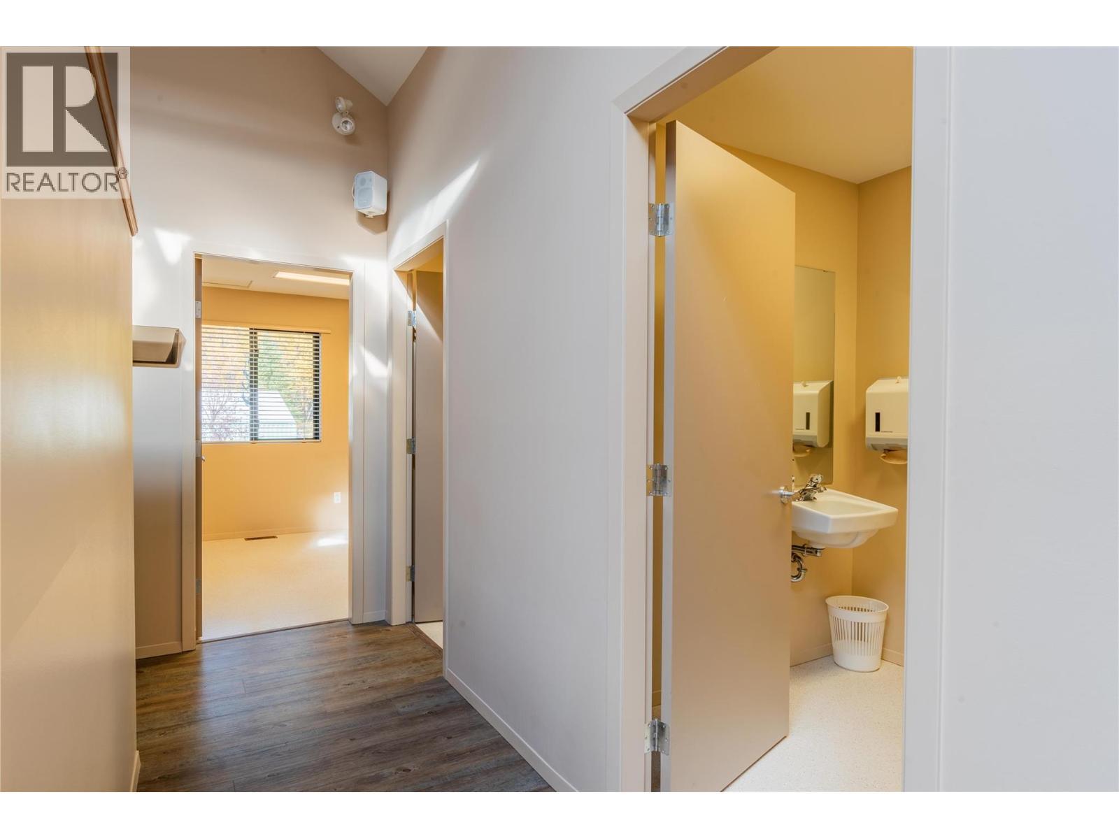 1746 Sandner Frontage Road, Christina Lake, BC