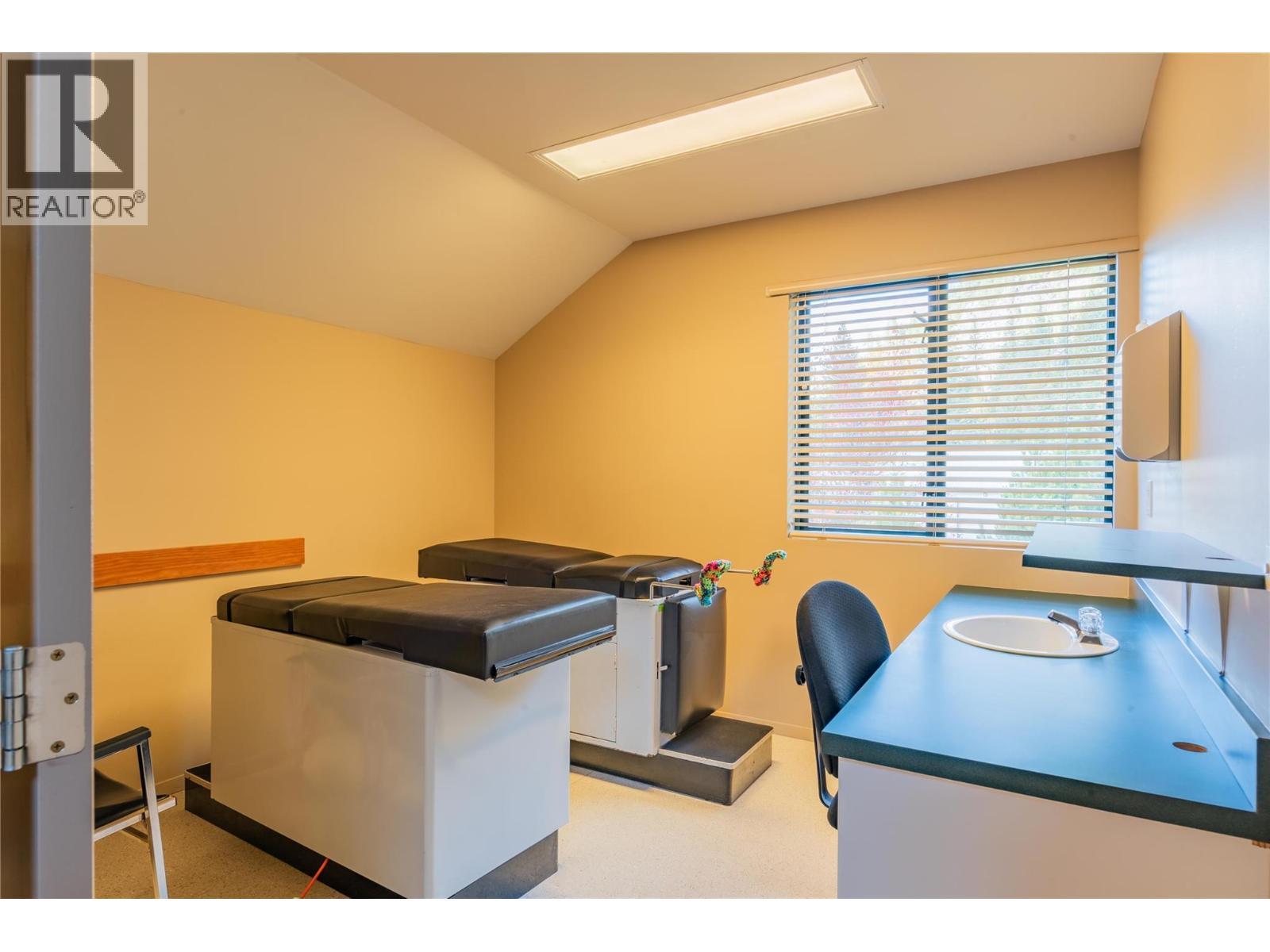 1746 Sandner Frontage Road, Christina Lake, BC