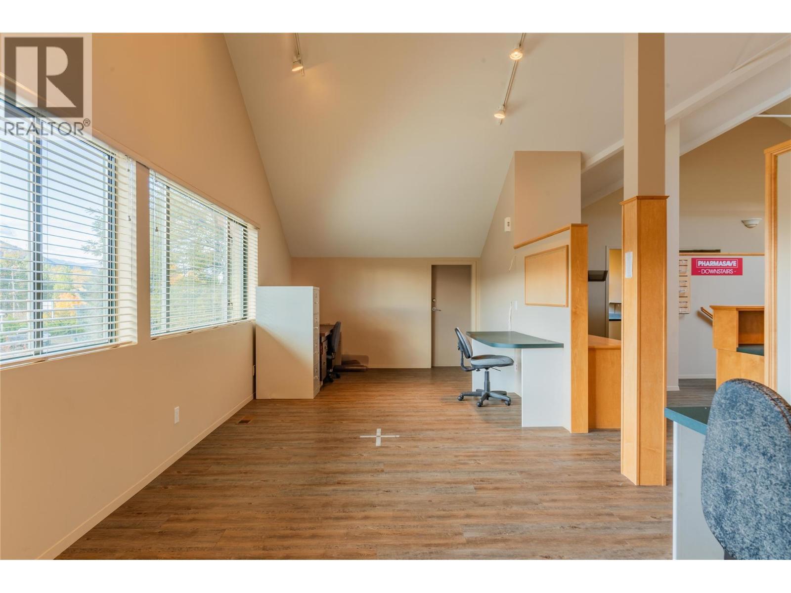 1746 Sandner Frontage Road, Christina Lake, BC