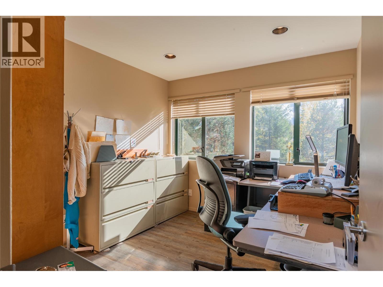 1746 Sandner Frontage Road, Christina Lake, BC